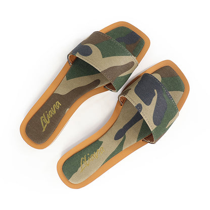 Liliana MINDEE-2 Camo


- Camo Print Canvas Flat Sandal Slide
- Square Open Toe
- Slip-On Slide