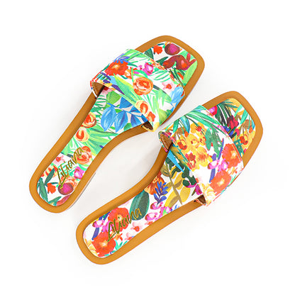 Liliana MINDEE-2 multi


- Floral Multi Print Flat Sandal Slide
- Square Open Toe
- Slip-On Slide