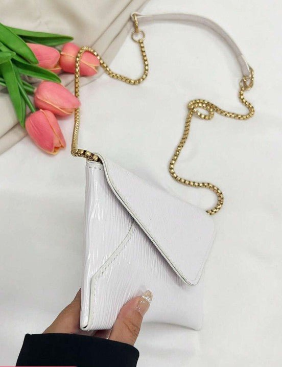 JADA WHITE TEXTURED FAUX LEATHER CLUTCH