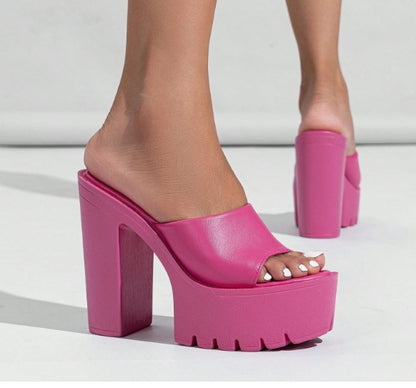 BRITTNEY PINK FAUX LEATHER CHUNKY BLOCK HEEL SLIP ON MULE SANDAL