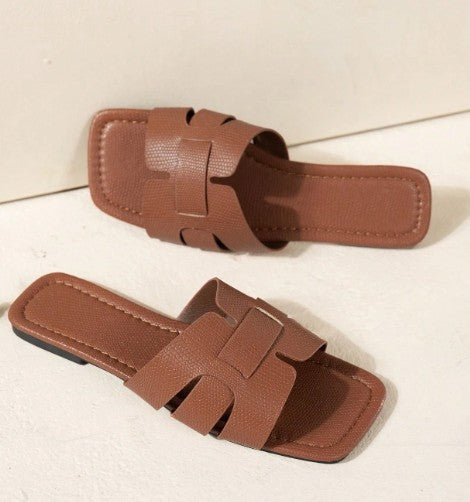 CAFE TAN FAUX LEATHER FLAT SLIP ON SLIDE SQUARE OPEN TOE SANDAL WITH WOVEN DESIGN