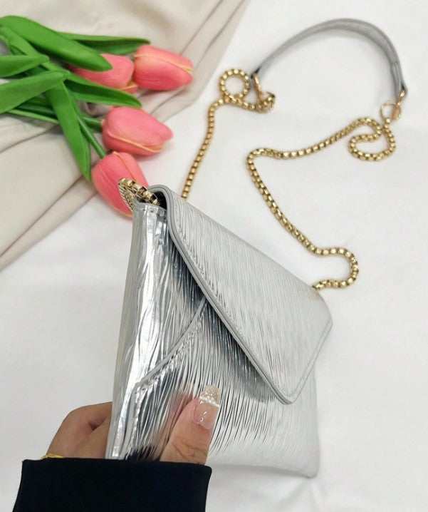 JADA SILVER TEXTURED FAUX LEATHER CLUTCH