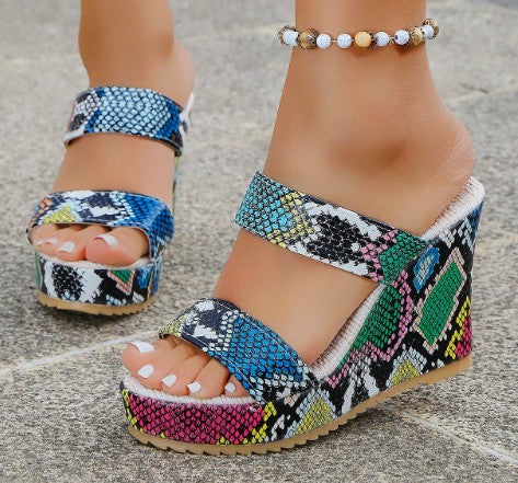 LAINEY MULTI COLOR FAUX SNAKE PRINT PLATFORM SLIP ON MULE WEDGE SANDAL