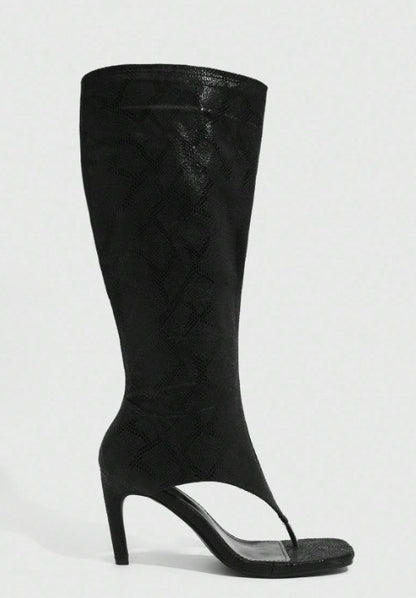 LYNETTE BLACK SHINY FAUX SNAKE EMBOSSED KNEE HIGH SPLIT TOE THONG BOOT