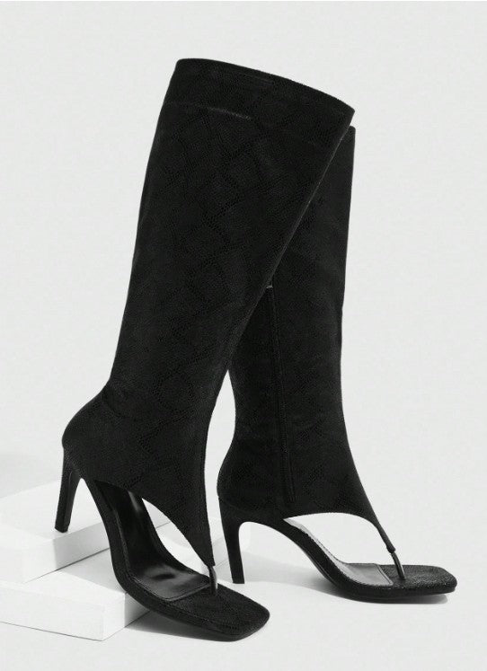 LYNETTE BLACK SHINY FAUX SNAKE EMBOSSED KNEE HIGH SPLIT TOE THONG BOOT