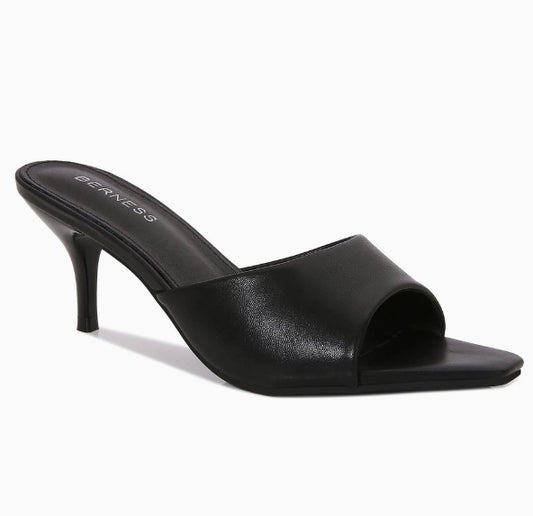 MONROE-05 BLACK FAUX LEATHER SLIP ON MULE KITTEN HEEL