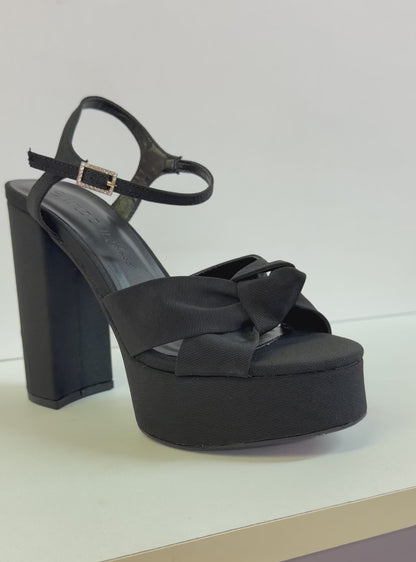 GENEVA-01 BLACK FABRIC KNOTTED STRAPS PLATFORM BLOCK HEELS