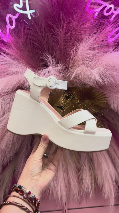 LUNA-09 WHITE FAUX LEATHER PLATFORM WEDGE SANDAL