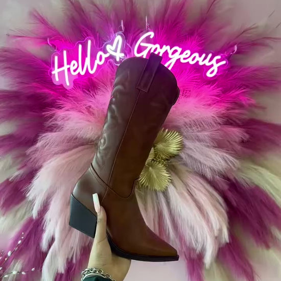 Top Moda ELK-1 Tan

- Tan Brown Faux Leather Cowboy Boot
- Western Styling
- Mid-Calf
- Stitching Detail
- Pointy Toe
- Stacked Heel, Approx. 2.5"