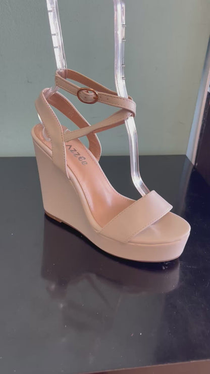 SUN

White Faux Leather
- Wedge Heel approx 4.5"
- Buckle Strap
crisscross ankle straps