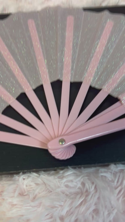 GROOVE METALLIC FAN BABY PINK