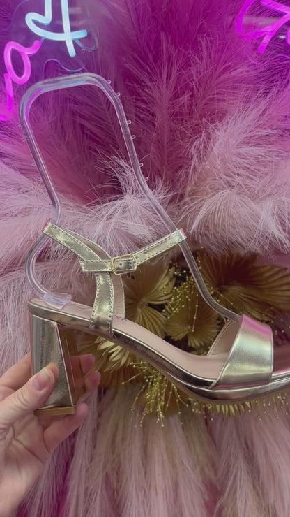 INTENSITY-31 LIGHT GOLD BLOCK HEEL SANDAL