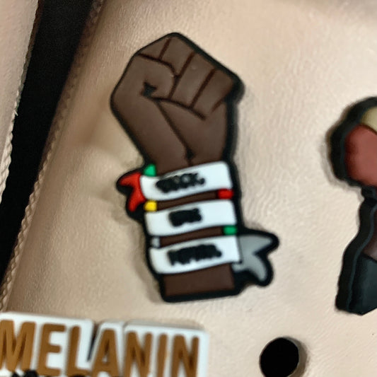 SHOE CHARMS - BROWN BLM FIST - ShoeNami