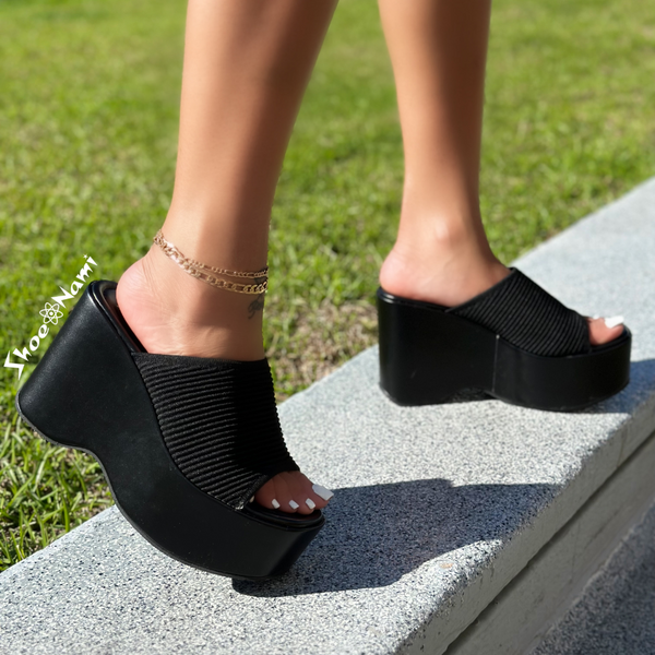 DUSKY-04 Black - ShoeNami