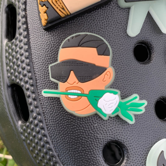 SHOE CHARMS - BAD BUNNY ROSE - ShoeNami