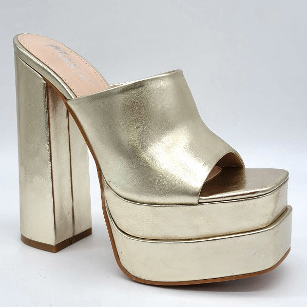 LYLA Gold - ShoeNami