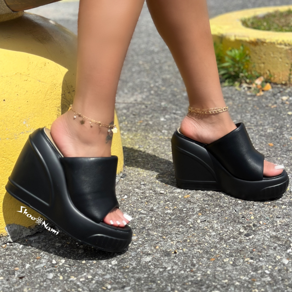 OCEAN EYES Black - ShoeNami