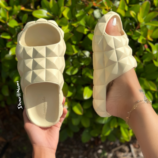 SERVING ROMA Nude - ShoeNami